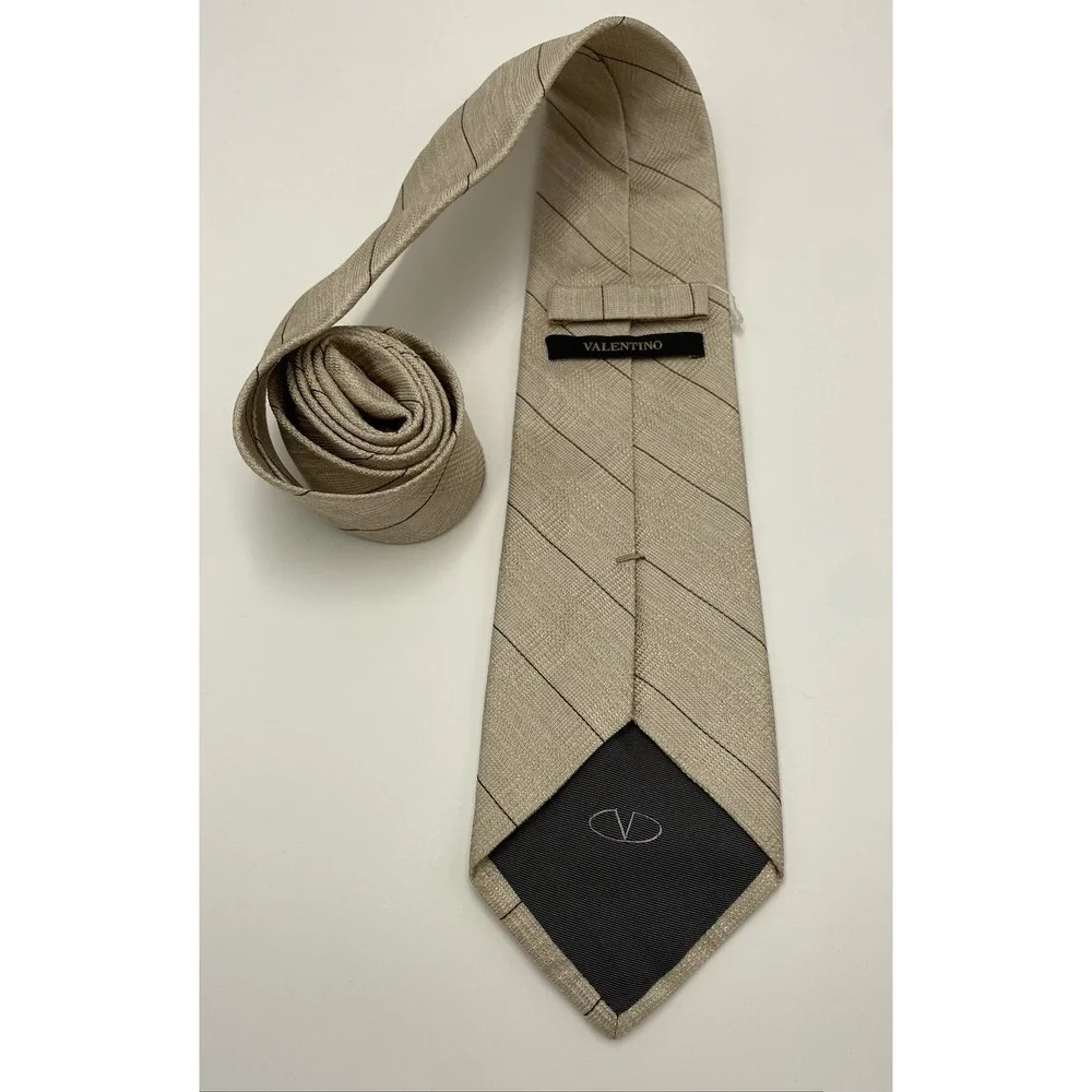 Valentino Men's‎ 100% Silk Striped Necktie Beige *read*